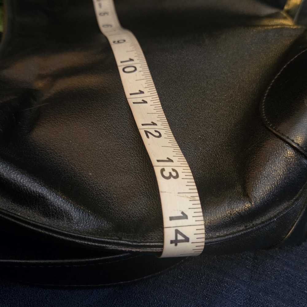 Vintage Koret Red Interior Leather Bag Classic Black Minimalist Shoulder Purse - Picture 17 of 17